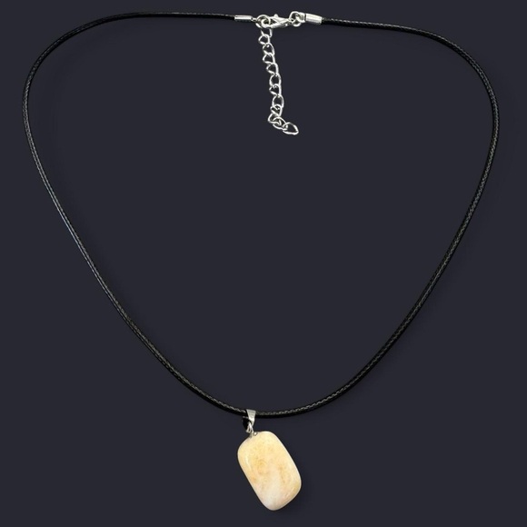 Yellow Calcite Stone Pendant Necklace - Picture 3 of 4